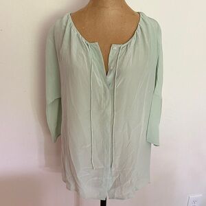 Calypso St. Barth sz S Light Green 100% silk Blouse 3/4 sleeve great condition
